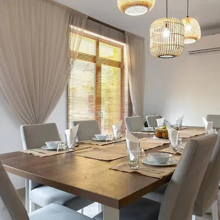 Villa And Remote Office 